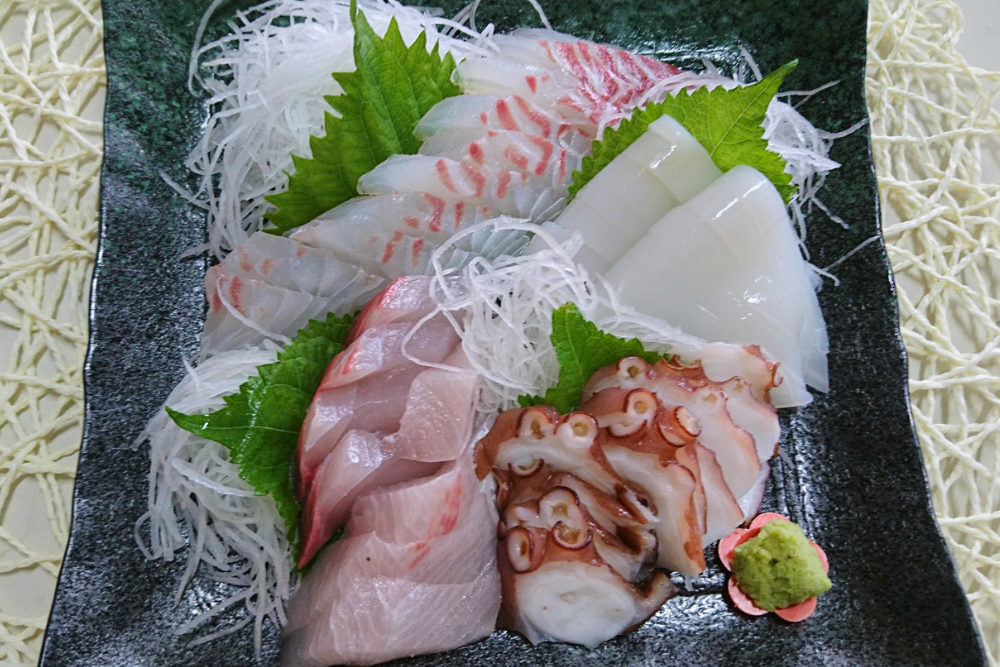 お刺身 3人前